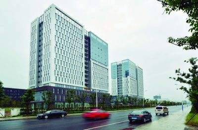 環(huán)氧地坪漆在工業(yè)建筑中使用要注意哪些？